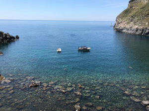 Ischia plaże, Quiet in Baia di Sorgeto.